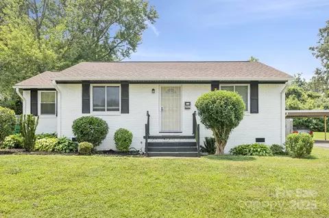 2927 Southwest Blvd, Charlotte, NC 28216