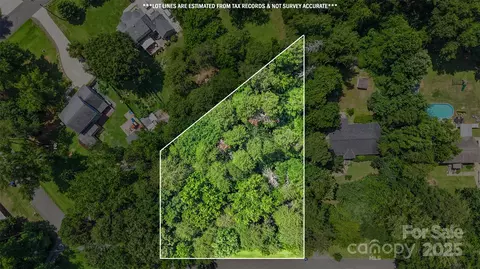14133 Woodhurst Ln, Mint Hill, NC 28227