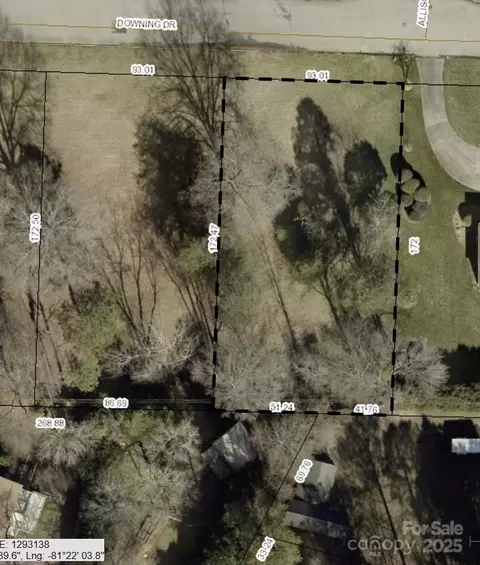 320 Downing Dr, Kings Mountain, NC 28086