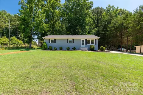 203 Nottingham Dr, York, SC 29745