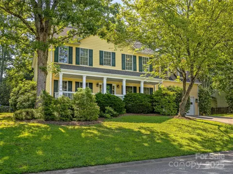 12 Whitleigh Ct, Arden, NC 28704