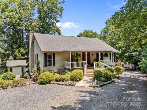 114 Mallard Pt, Mount Gilead, NC 27306
