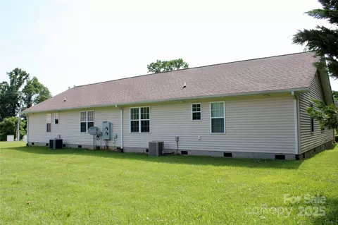 34 Duncan Rd, Flat Rock, NC 28731 photo 9