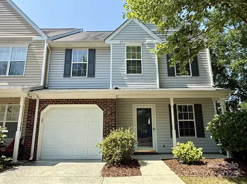 9730 Elizabeth Townes Ln, Charlotte, NC 28277