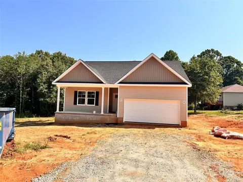 3506 14th Sw Ave SW, Hickory, NC 28602