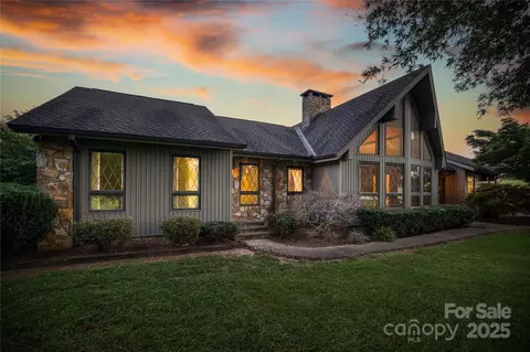 2505 Morganton Sw Blvd SW, Lenoir, NC 28645