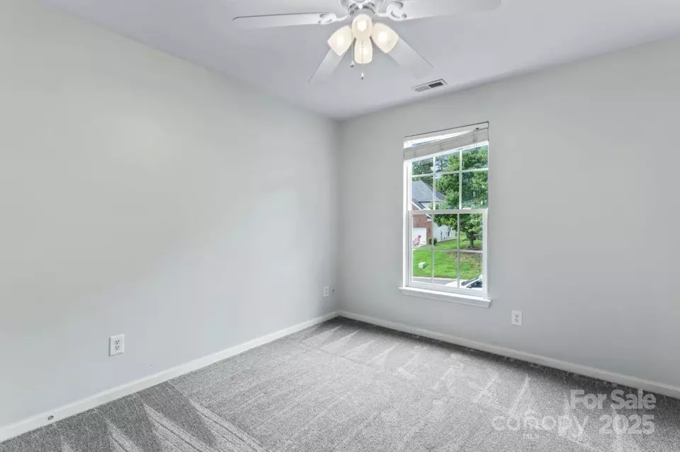 Bedroom - 9830 Dauphine Dr, Charlotte, NC 28216 photo 6 of 8