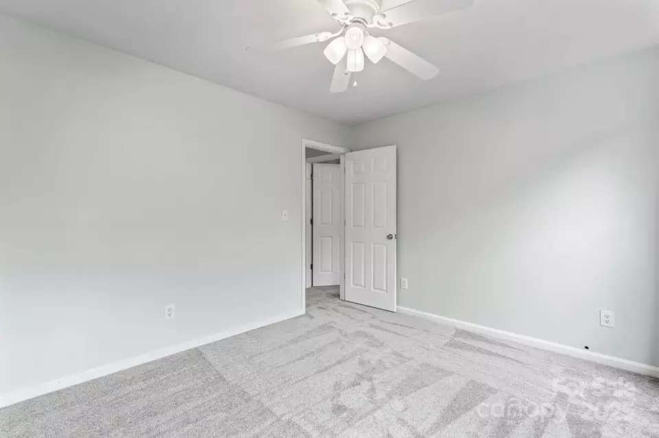 Bedroom - 9830 Dauphine Dr, Charlotte, NC 28216 photo 4 of 8