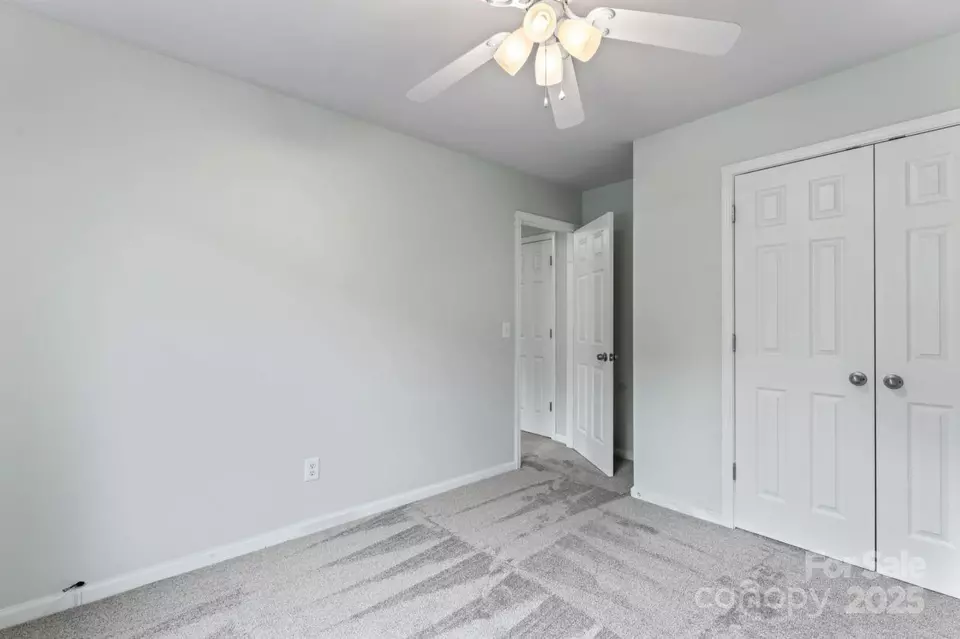 Bedroom - 9830 Dauphine Dr, Charlotte, NC 28216 photo 5 of 8