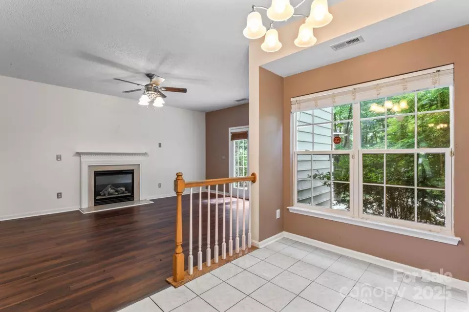 Living - 9830 Dauphine Dr, Charlotte, NC 28216 photo 5 of 9