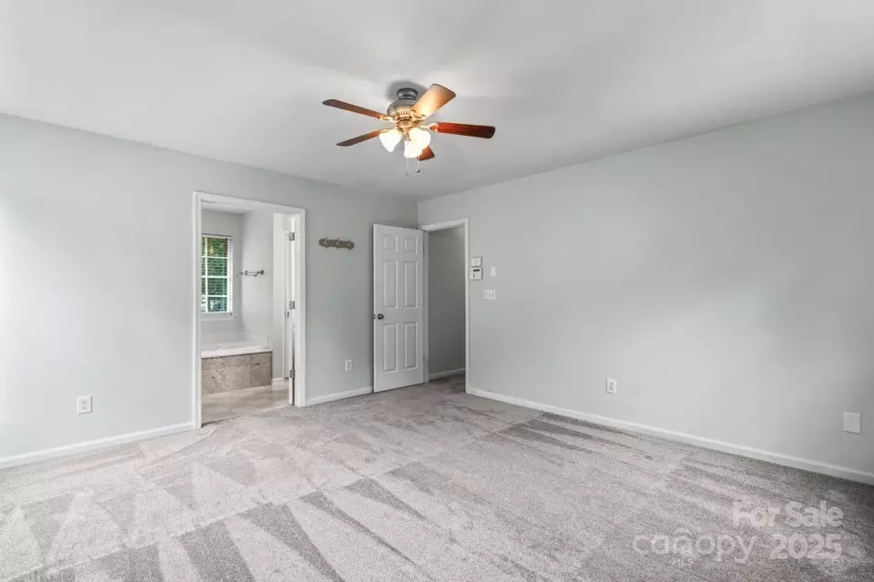 Bedroom - 9830 Dauphine Dr, Charlotte, NC 28216 photo 3 of 8