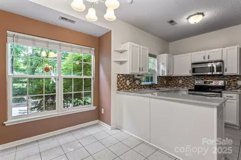 Kitchen - 9830 Dauphine Dr, Charlotte, NC 28216 photo 1 of 4
