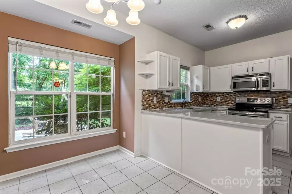 Kitchen - 9830 Dauphine Dr, Charlotte, NC 28216 photo 1 of 4