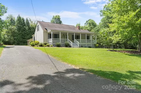 1920 E Nc Hwy 2427, Biscoe, NC 27209