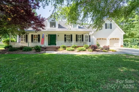135 Primrose Dr, Salisbury, NC 28147