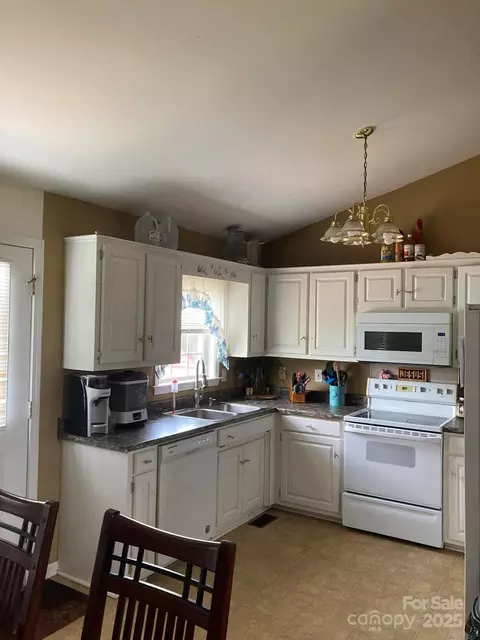 3810 Spike Ln, Vale, NC 28168 photo 8