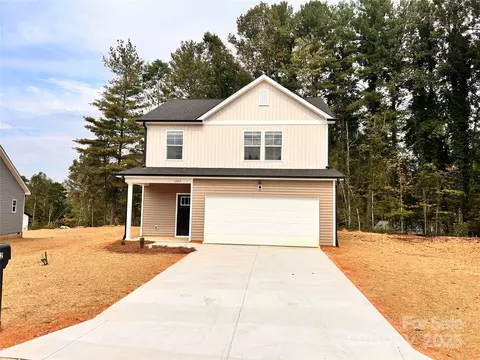 1222 Fall Day Sw Cir SW, Lenoir, NC 28645