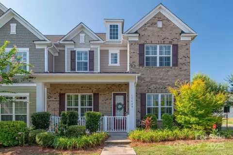 11608 Founders Park Ln, Pineville, NC 28134