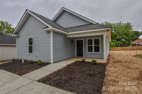 651 S Elm 2 St #2, Statesville, NC 28677