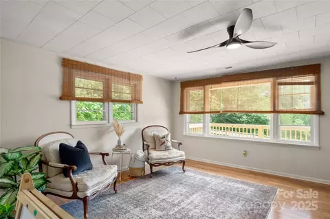 45 Armstrong Rd, Etowah, NC 28729