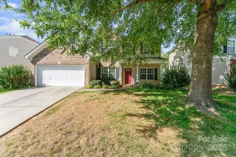 9006 Gailes Dr, Charlotte, NC 28278