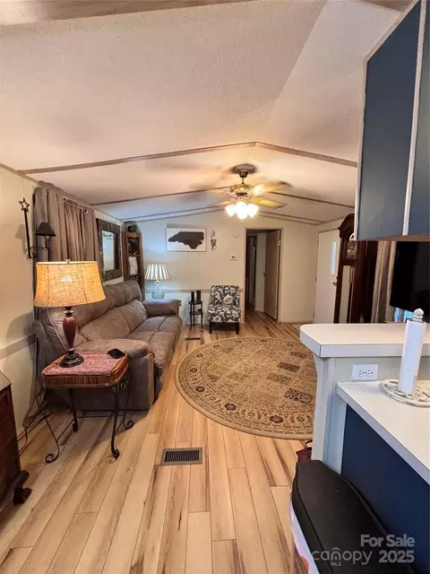 1890 Bud Tilley Rd, Pinnacle, NC 27043 photo 17