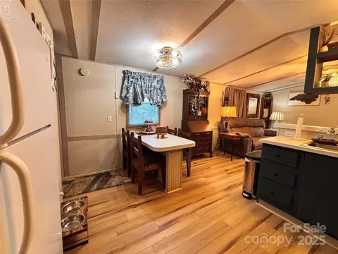 1890 Bud Tilley Rd, Pinnacle, NC 27043 photo 12