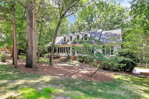 8500 Peyton Randolph Dr, Charlotte, NC 28277