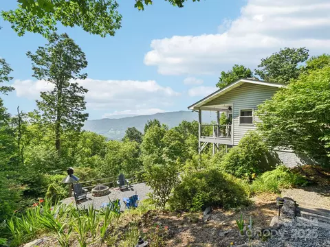 600 Summit 34 Rdg #34, Waynesville, NC 28786