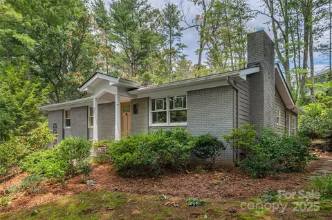 25 Brookcliff Dr, Asheville, NC 28804