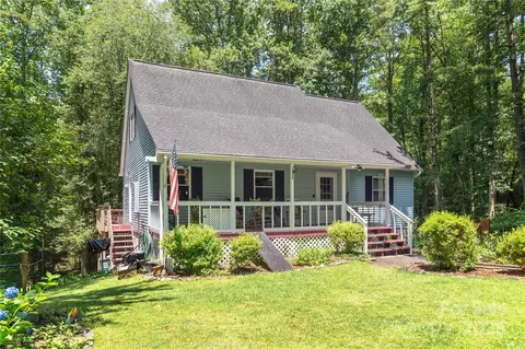 227 Acorn Ln, Pisgah Forest, NC 28768