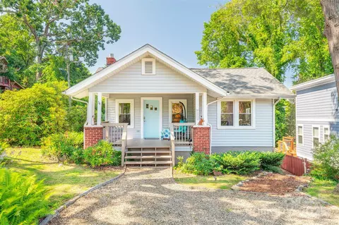 34 Vandalia Ave, Asheville, NC 28806