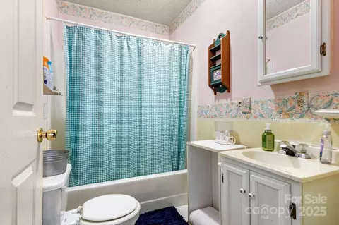 809 E Main St, Shelby, NC 28150 photo 24