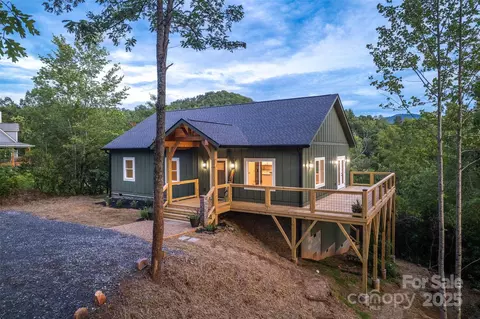 Exterior - 288 Blue Cedar 9 Rd #9, Sylva, NC 28779 photo 2 of 10