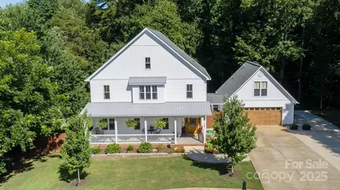 145 Coddington Ln, Statesville, NC 28625