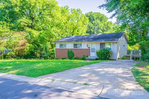 2519 Abelwood Rd, Charlotte, NC 28216