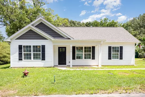 295 Colston St, Albemarle, NC 28001