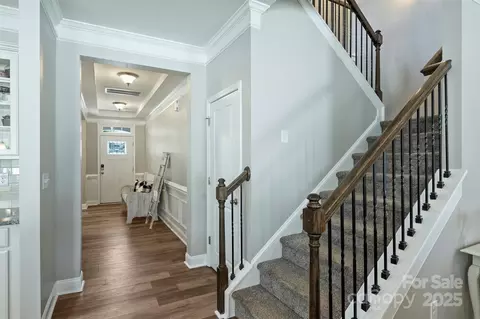 Entry Way - 10906 Angler Ct, Davidson, NC 28036 photo 2 of 6