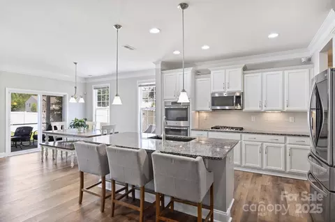 Kitchen - 10906 Angler Ct, Davidson, NC 28036 photo 2 of 2