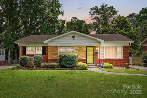 5126 Unaka Ave, Charlotte, NC 28205