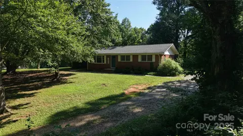 Other - 185 Waycaster Rd, Marion, NC 28752 photo 2 of 9