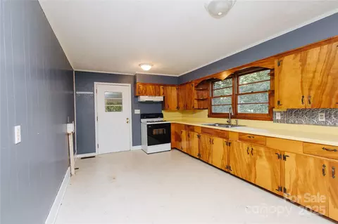Other - 185 Waycaster Rd, Marion, NC 28752 photo 5 of 9