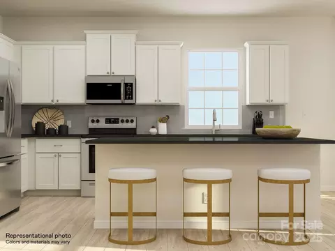 Kitchen - 6400 Fairfax Ct, Maiden, NC 28650 photo 1 of 2