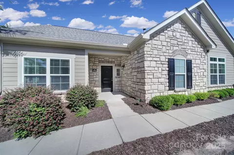4919 Polo Gate Blvd, Charlotte, NC 28216