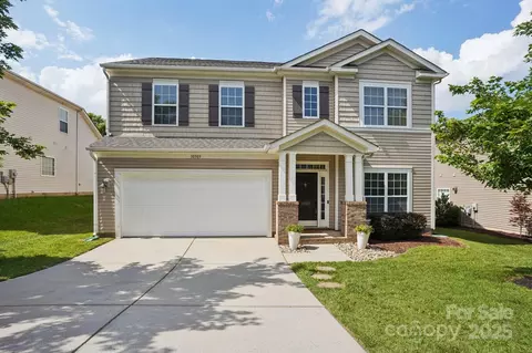 10303 Dominion Village Dr, Charlotte, NC 28269