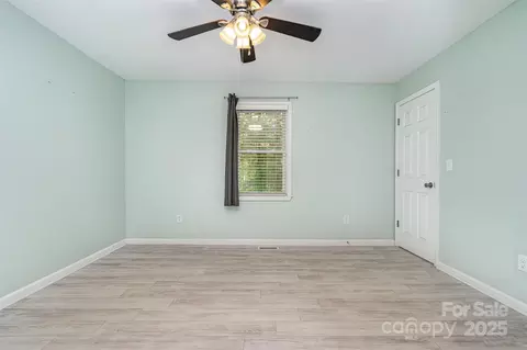 8107 Smith Rd, Kannapolis, NC 28081 photo 15