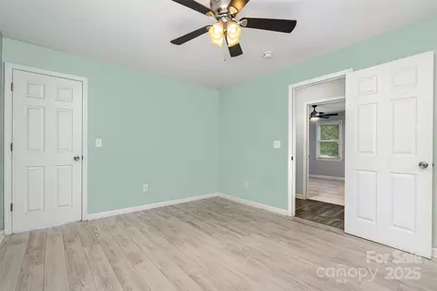 8107 Smith Rd, Kannapolis, NC 28081 photo 17