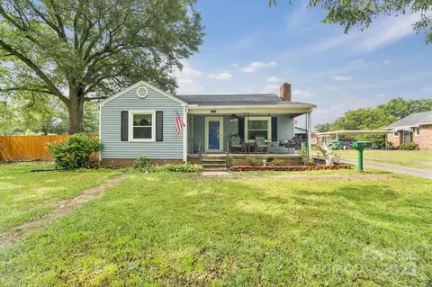 103 W Texas Ave, Bessemer City, NC 28016