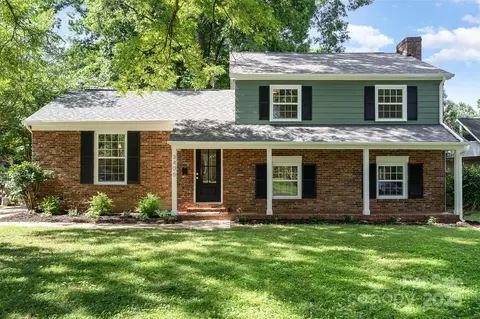 3406 Erinbrook Ln, Charlotte, NC 28215
