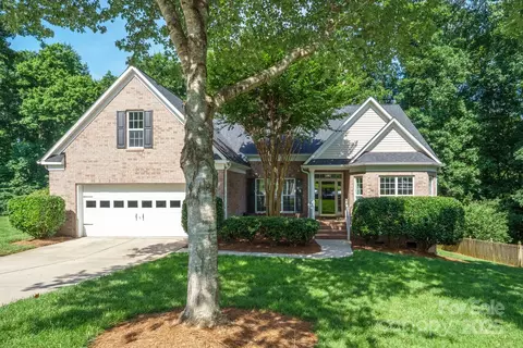 7025 Sedgebrook W Dr W, Stanley, NC 28164